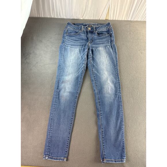 American Eagle Jeans Womens Jegging Super Stretch Size 6 R FADED Stained - Picture 1 of 8